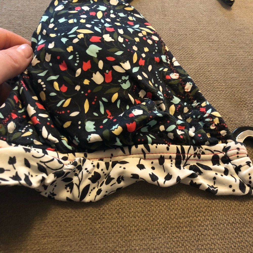 Seven7 Bikini top - Picture 2 of 3